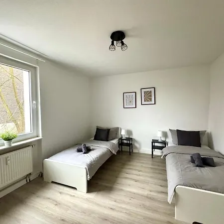 Sap07- Fitter's In Apartman